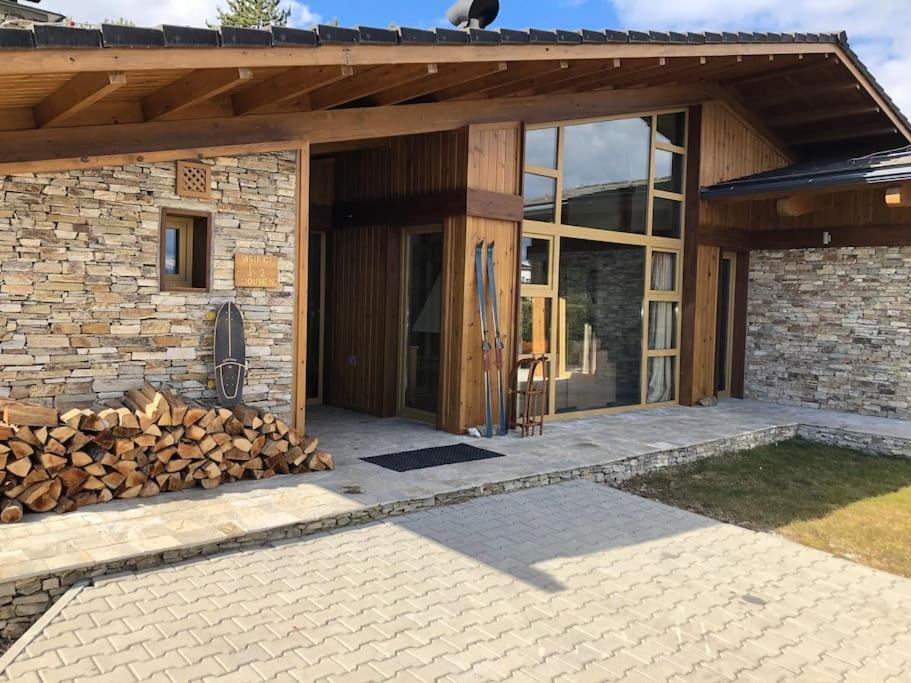 Magnet - Private Chalet Razlog Eksteriør billede